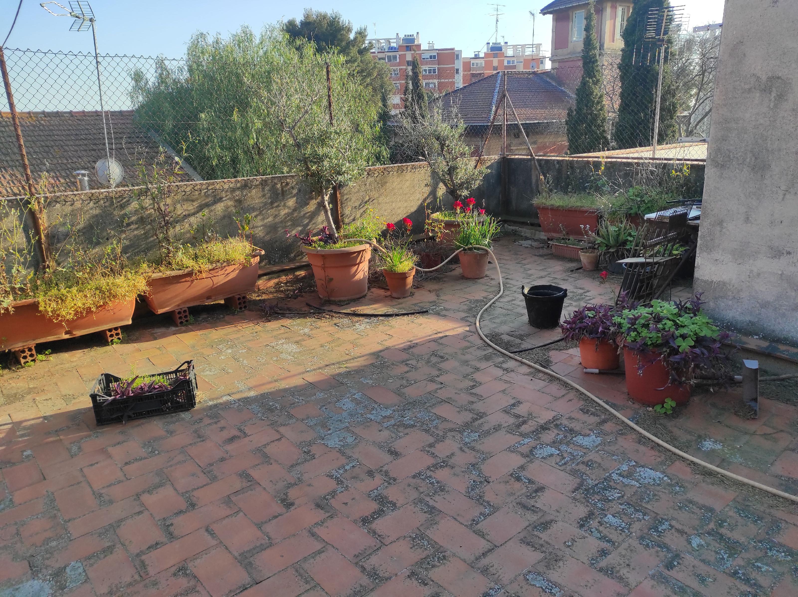 Imagen 26 Casa en venta en Esplugues De Llobregat / Jardines de Cal Hospital, cerca fundación Finest...