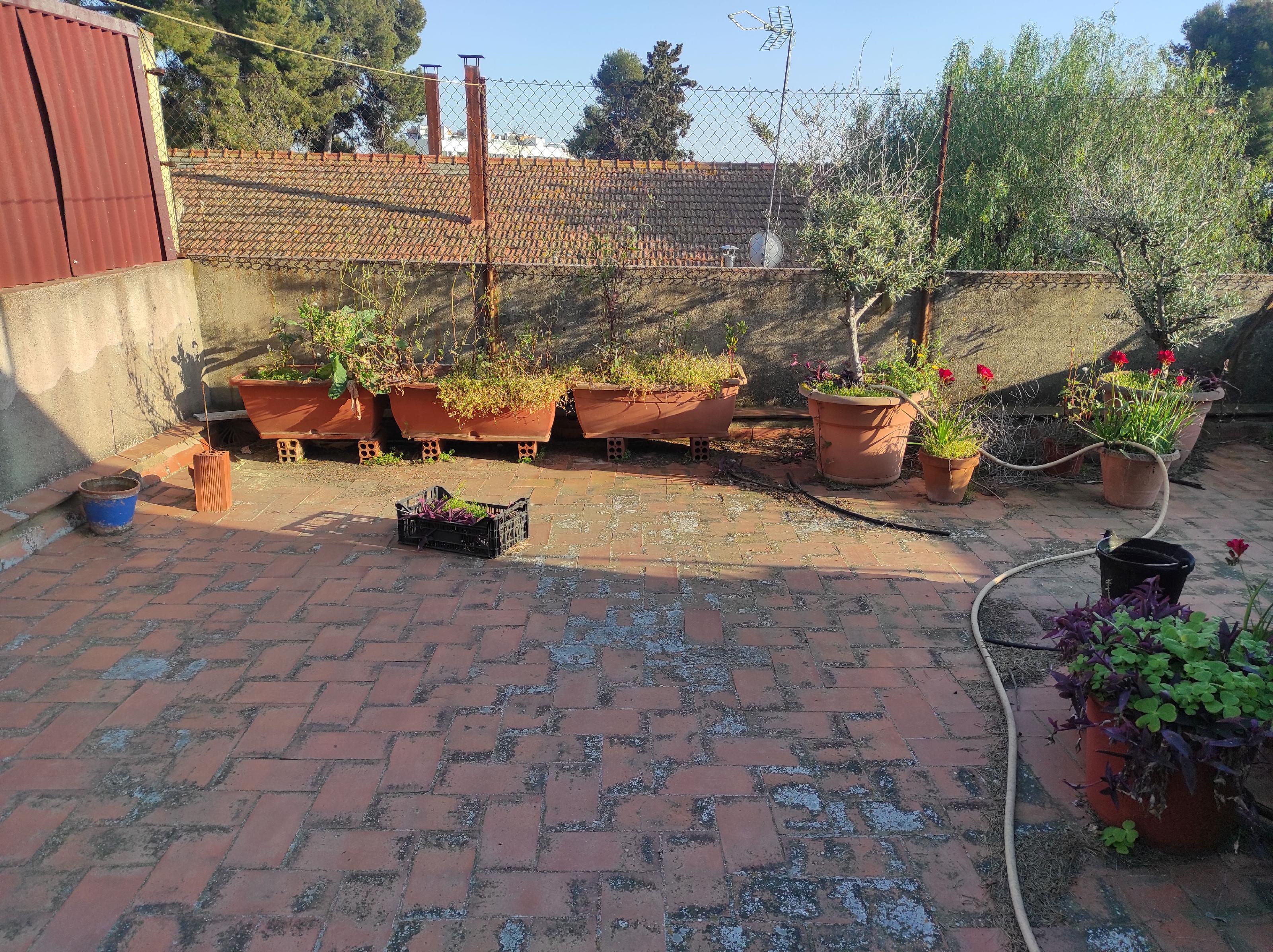 Imagen 31 Casa en venta en Esplugues De Llobregat / Jardines de Cal Hospital, cerca fundación Finest...