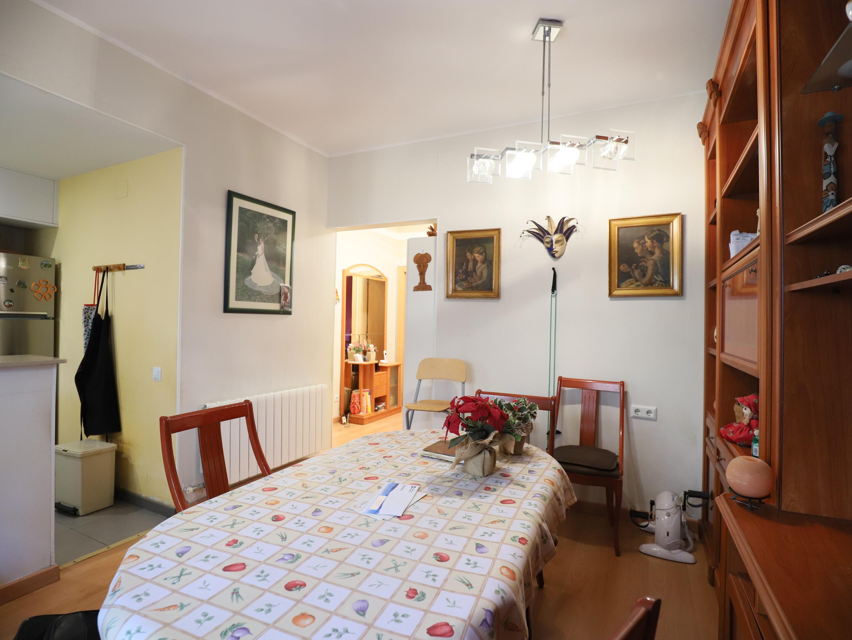 Imagen 8 Casa en venta en Esplugues De Llobregat / Jardines de Cal Hospital, cerca fundación Finest...