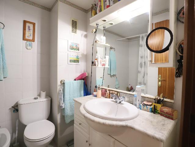 Imagen 26 Inmueble 301346 - Piso en venta en Esplugues De Llobregat / Junto Angel Gumera y biblioteca pare Miquel D´Es...