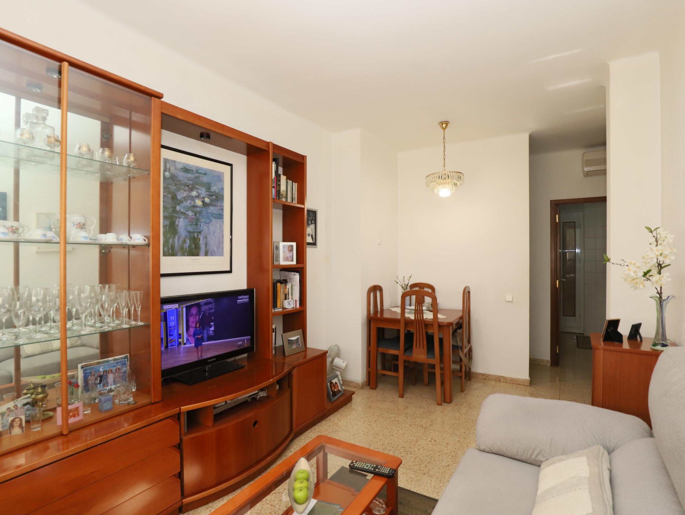 Imagen 6 Piso en venta en Esplugues De Llobregat / Junto Angel Gumera y biblioteca pare Miquel D´Es...