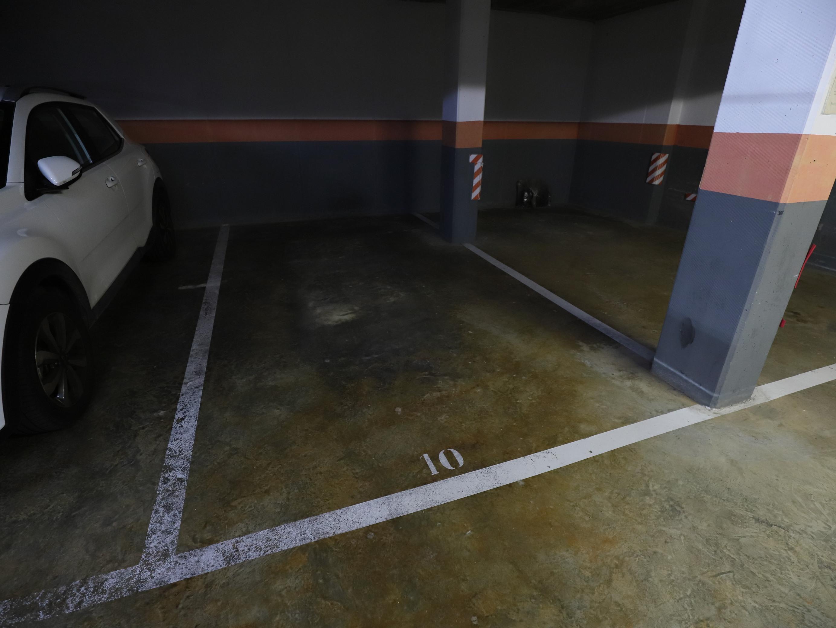 Imagen 23 Piso en venta en Esplugues De Llobregat / Parque Del Carmen, cerca Mercadona