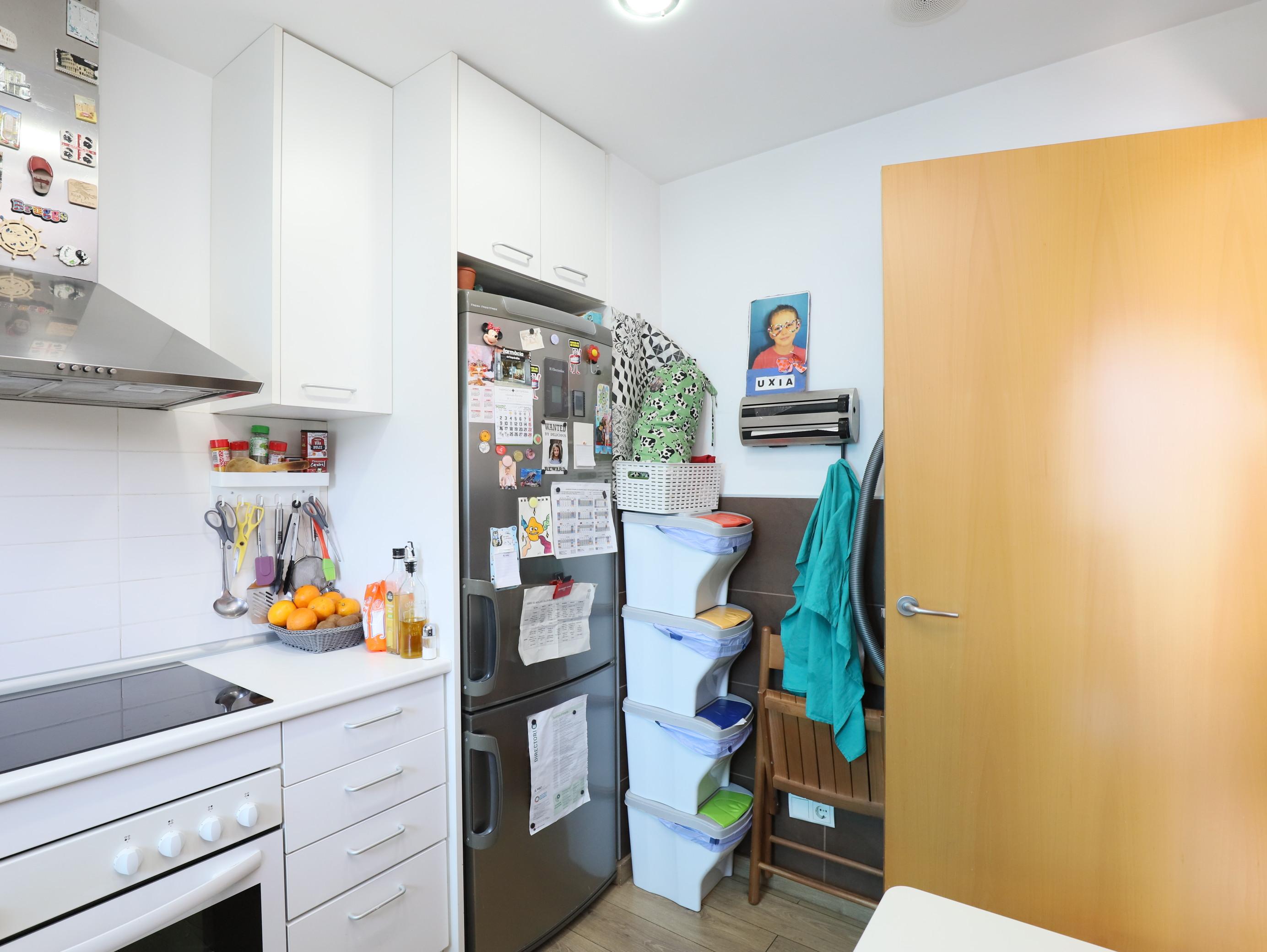 Imagen 12 Piso en venta en Esplugues De Llobregat / Parque Del Carmen, cerca Mercadona