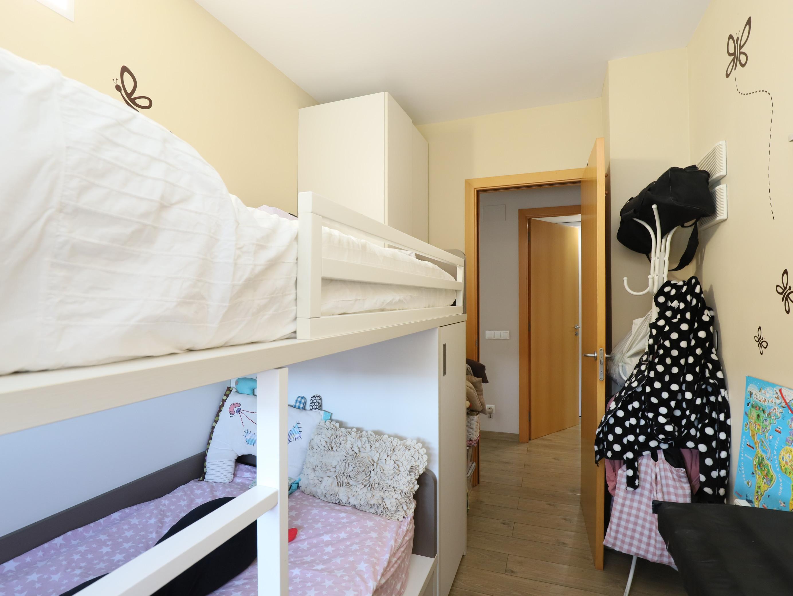 Imagen 22 Piso en venta en Esplugues De Llobregat / Parque Del Carmen, cerca Mercadona