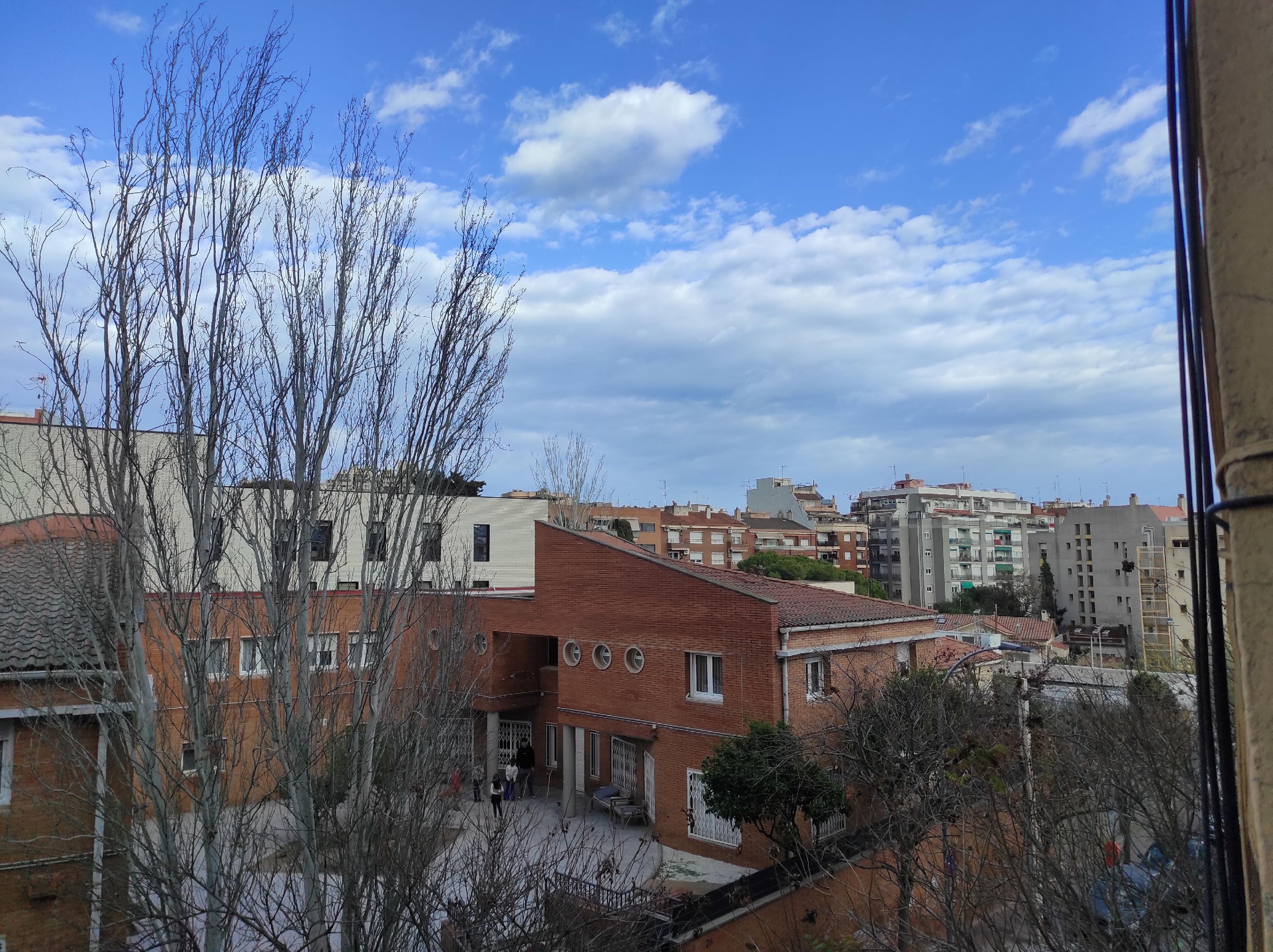 Imagen 3 Piso en venta en Esplugues De Llobregat / Cap Lluis Millet y biblioteca Pare Miquel D´Esplugues