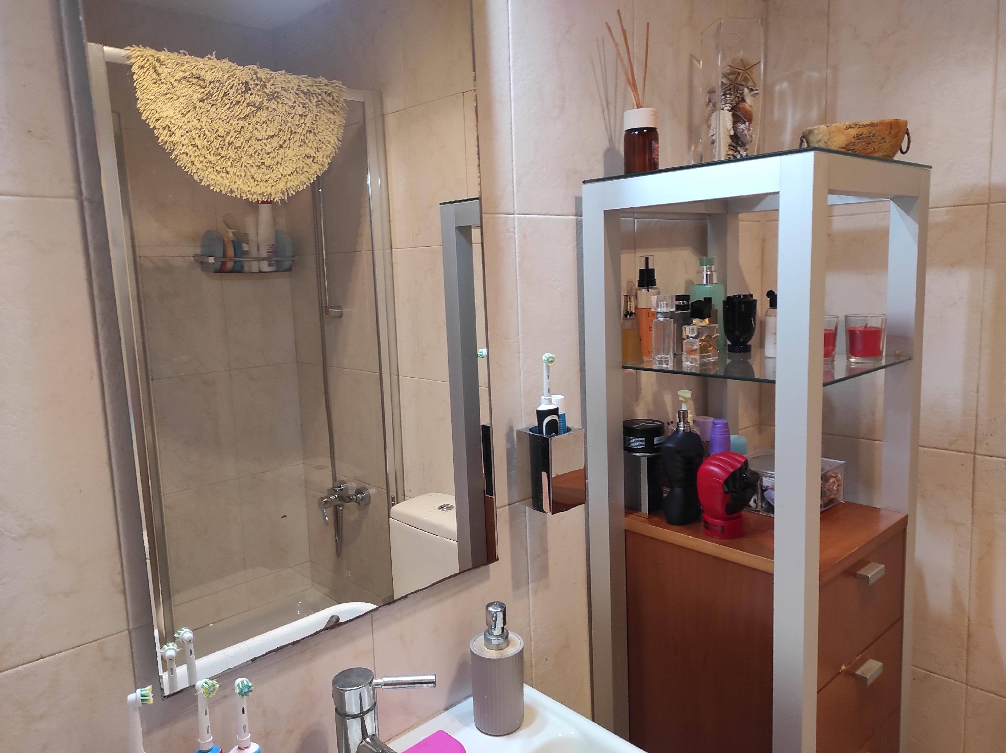 Imagen 27 Piso en venta en Esplugues De Llobregat / Cap Lluis Millet y biblioteca Pare Miquel D´Esplugues