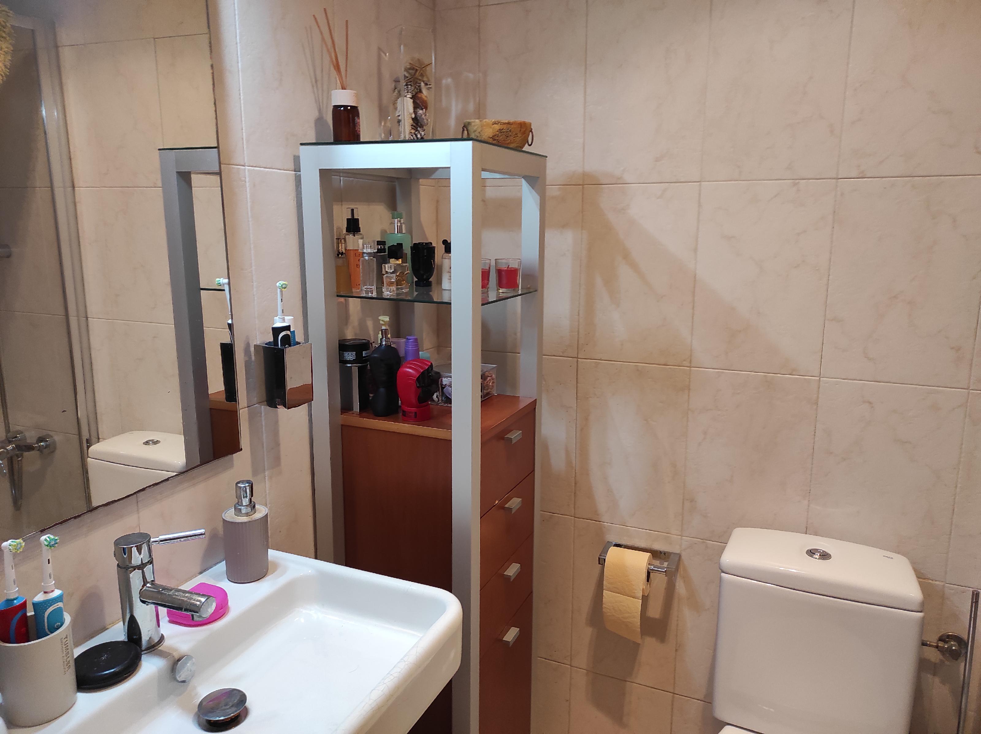 Imagen 30 Piso en venta en Esplugues De Llobregat / Cap Lluis Millet y biblioteca Pare Miquel D´Esplugues