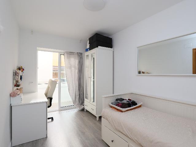 Imagen 34 Inmueble 302305 - Planta Baja en venta en Esplugues De Llobregat / Junto Casal de Cultura Robert Brillas