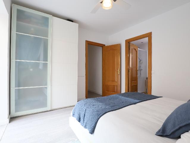 Imagen 15 Inmueble 302305 - Planta Baja en venta en Esplugues De Llobregat / Junto Casal de Cultura Robert Brillas