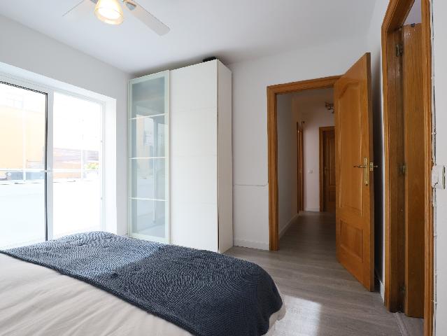 Imagen 16 Inmueble 302305 - Planta Baja en venta en Esplugues De Llobregat / Junto Casal de Cultura Robert Brillas