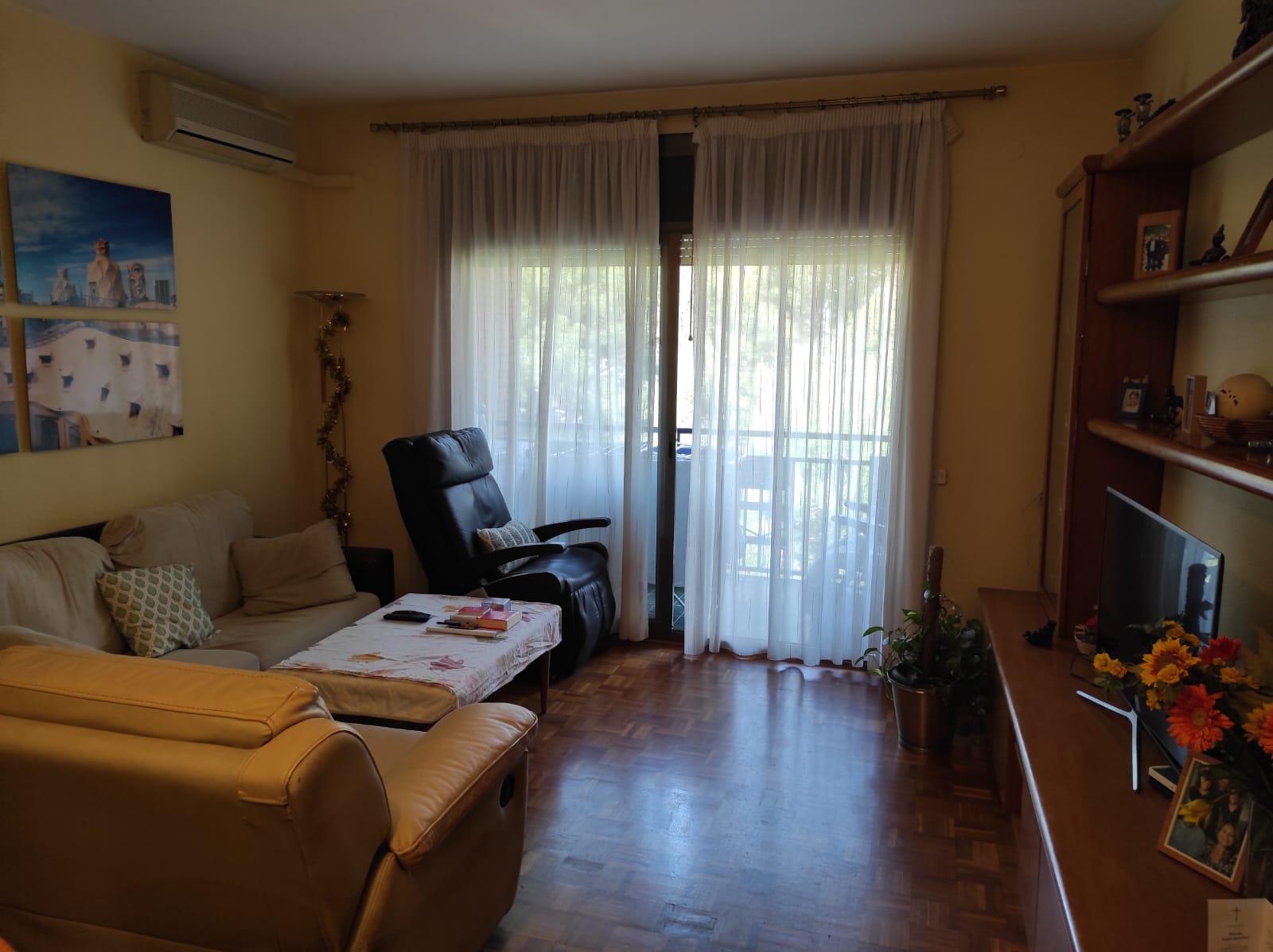 Imagen 2 Piso en venta en Esplugues De Llobregat / Junto plaça Catalunya y Duin Cem la Plana