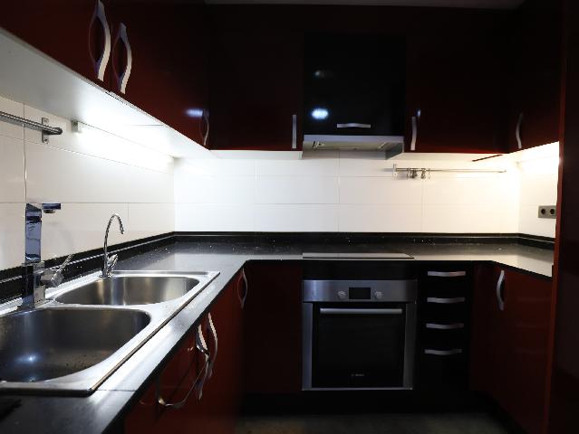 Imagen 3 Inmueble 302946 - Piso en venta en Esplugues De Llobregat / Junto jardin de la Concordia