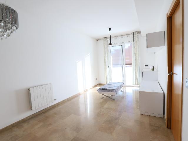 Imagen 8 Inmueble 302946 - Piso en venta en Esplugues De Llobregat / Junto jardin de la Concordia