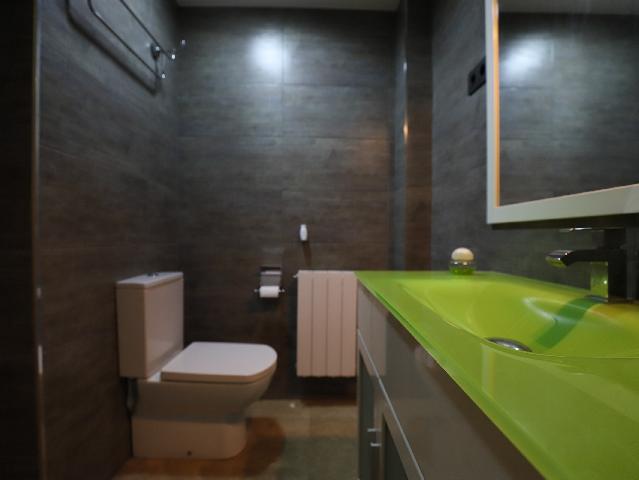 Imagen 30 Inmueble 302946 - Piso en venta en Esplugues De Llobregat / Junto jardin de la Concordia