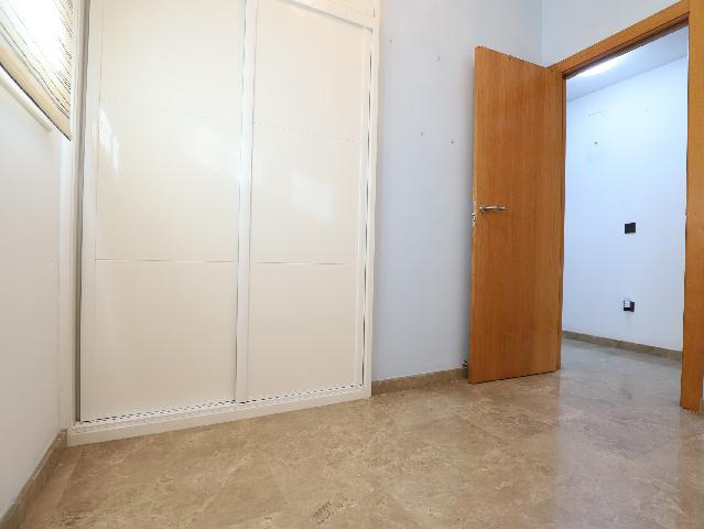 Imagen 33 Inmueble 302946 - Piso en venta en Esplugues De Llobregat / Junto jardin de la Concordia