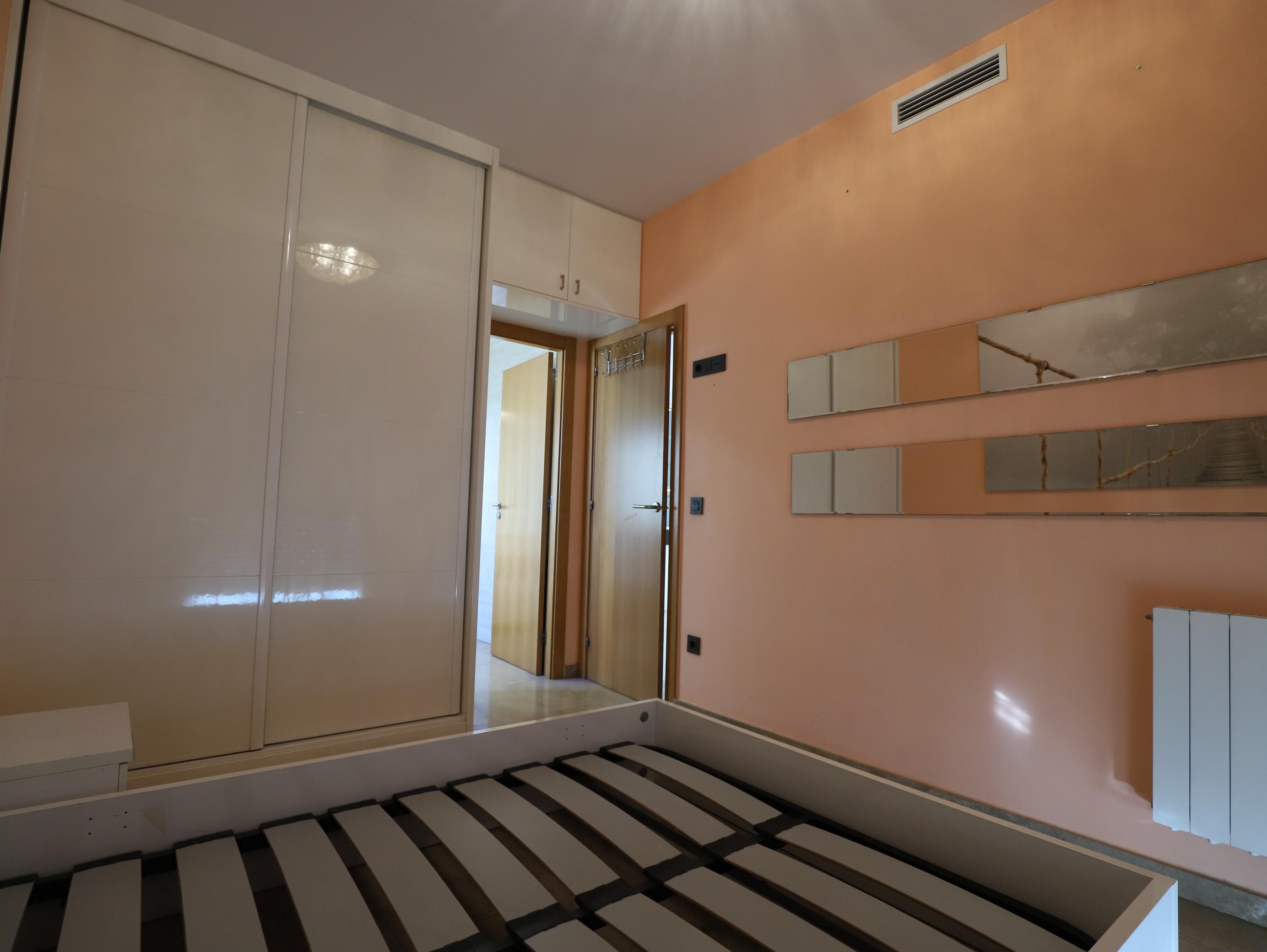 Imagen 19 Piso en venta en Esplugues De Llobregat / Junto jardin de la Concordia