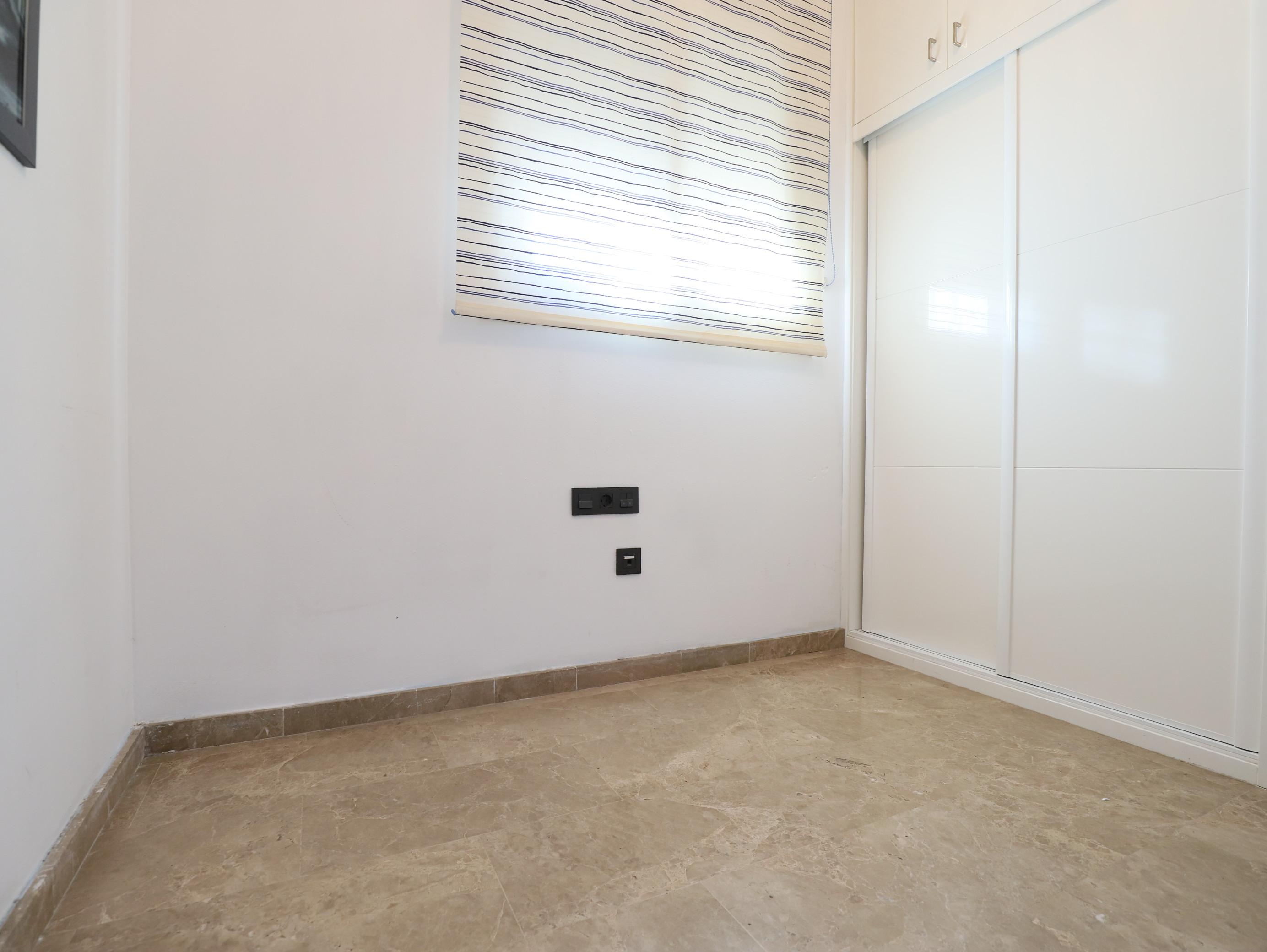 Imagen 34 Piso en venta en Esplugues De Llobregat / Junto jardin de la Concordia