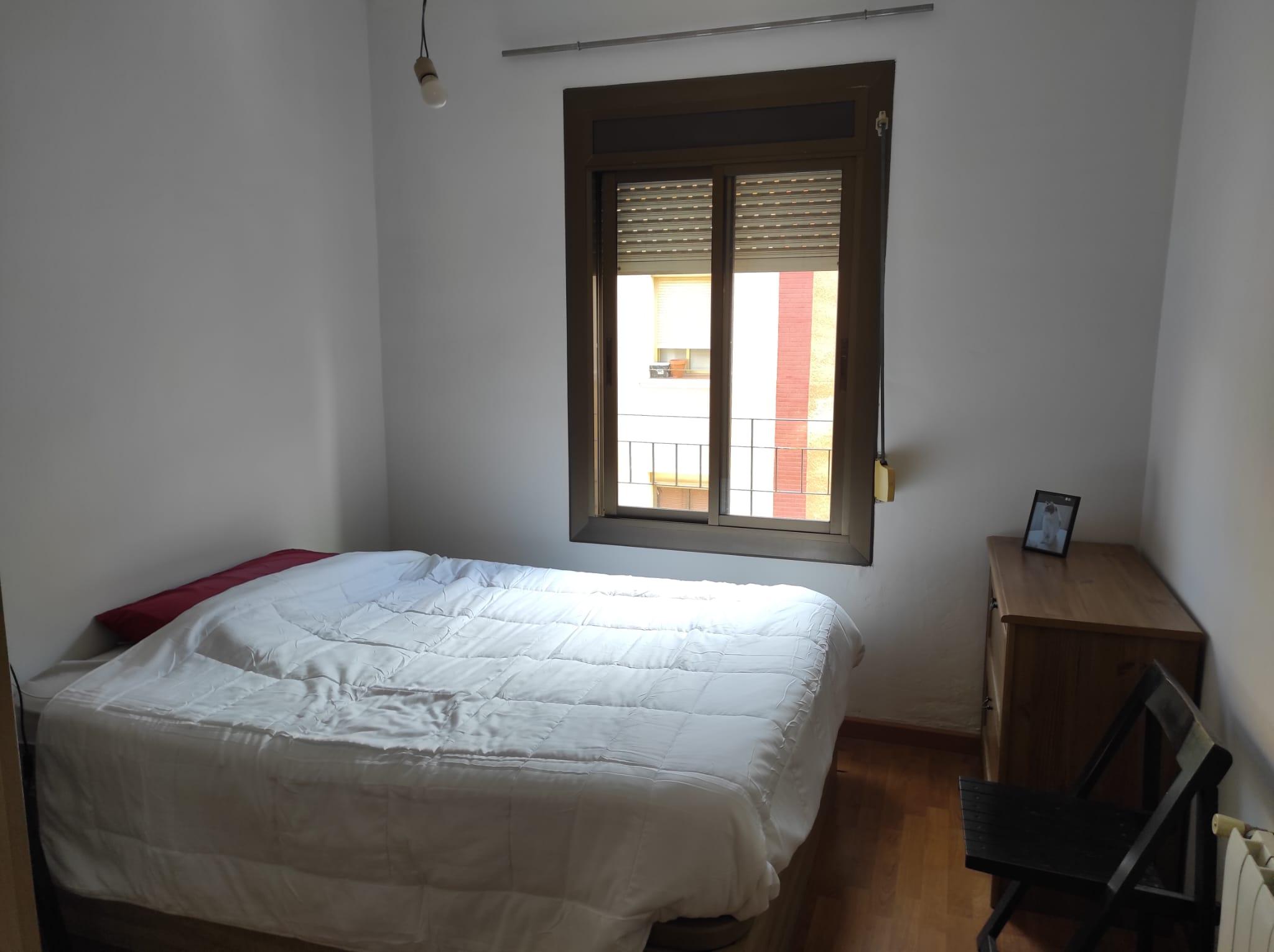 Imagen 17 Piso en venta en Esplugues De Llobregat / Junto parada de Tram Montesa