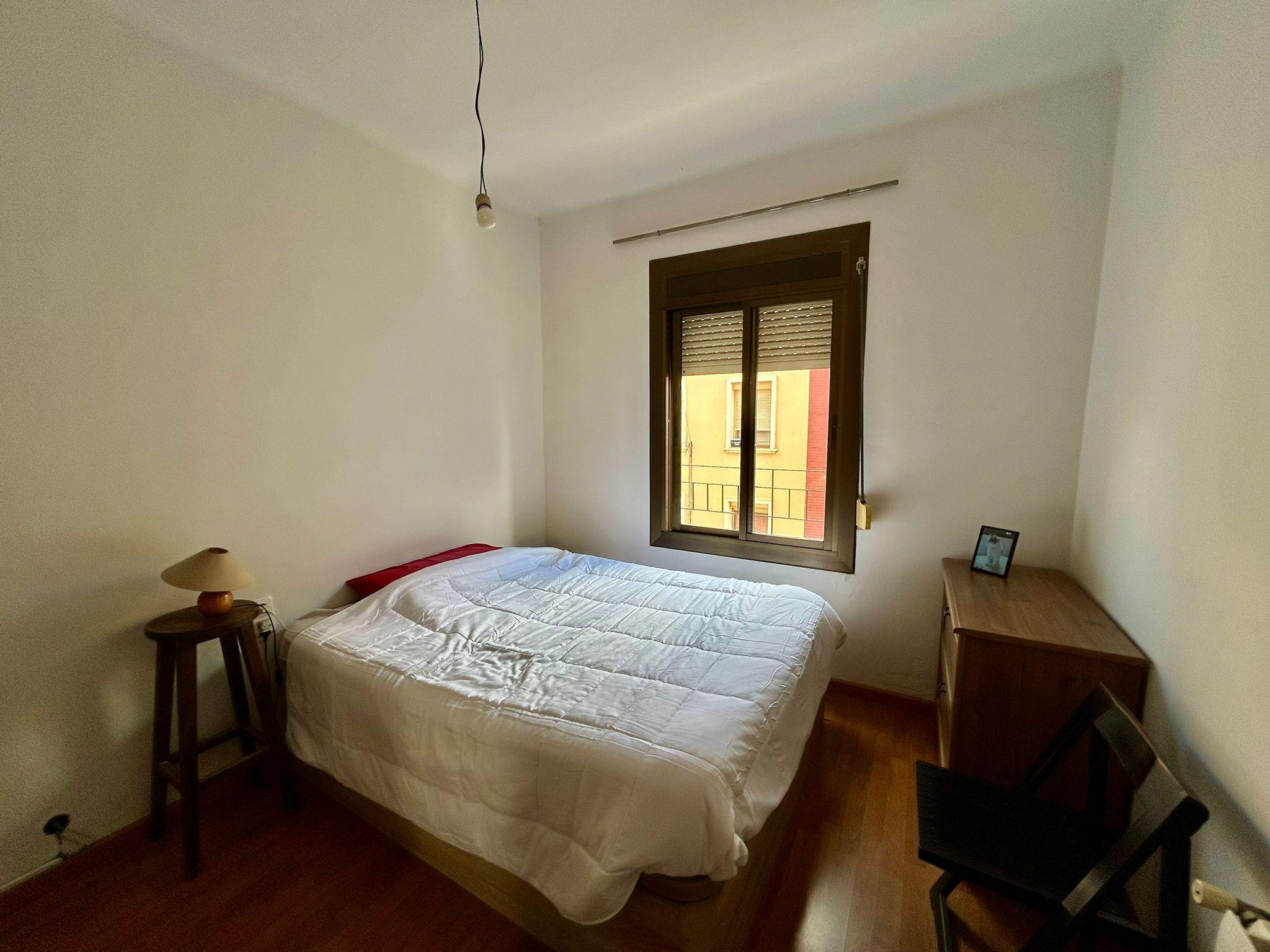 Imagen 15 Piso en venta en Esplugues De Llobregat / Junto parada de Tram Montesa