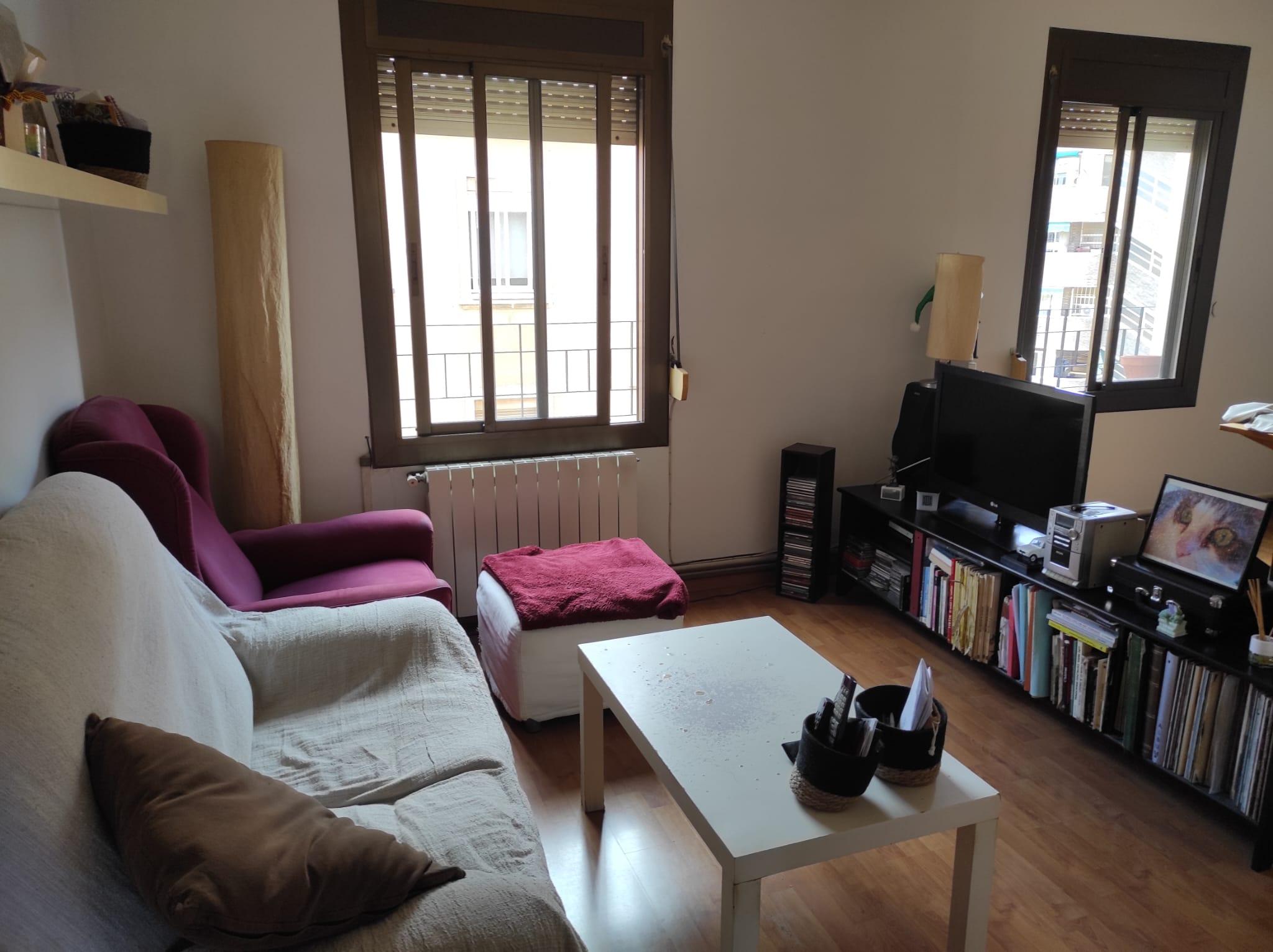 Imagen 10 Piso en venta en Esplugues De Llobregat / Junto parada de Tram Montesa