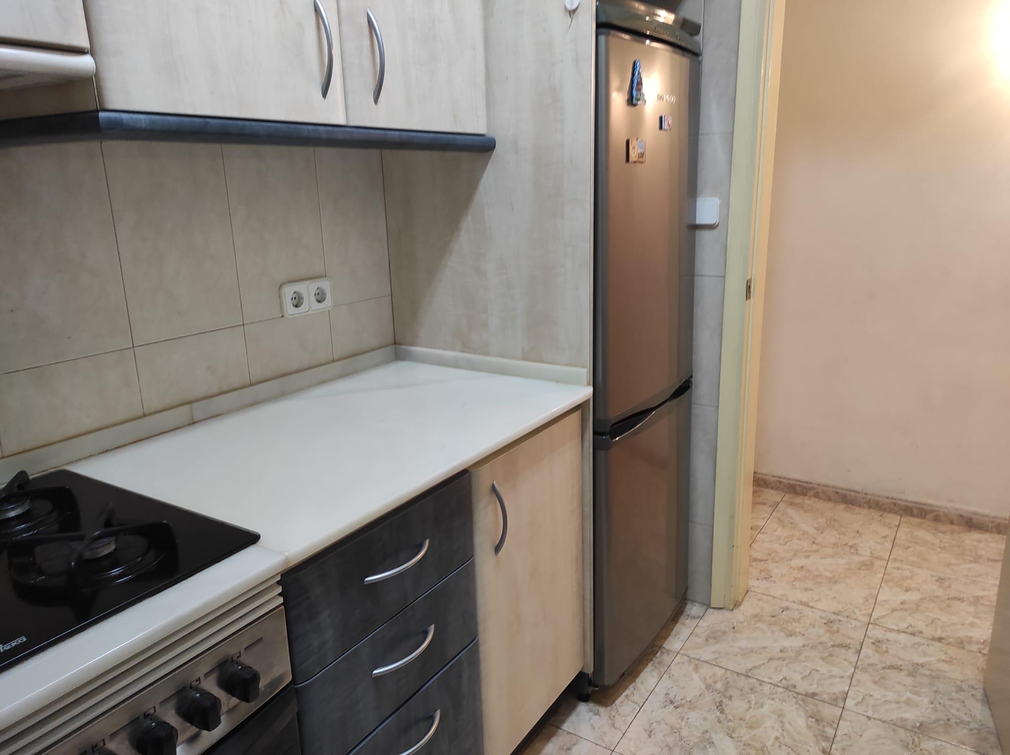 Imagen 13 Piso en venta en Esplugues De Llobregat / Cerca Mercadona