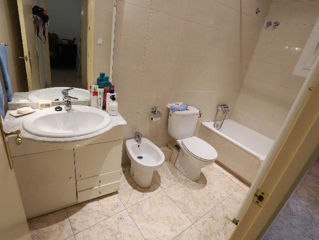 Imagen 28 Inmueble 303064 - Piso en venta en Esplugues De Llobregat / Cerca Mercadona