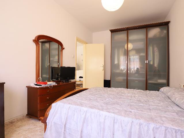 Imagen 12 Inmueble 303064 - Piso en venta en Esplugues De Llobregat / Cerca Mercadona