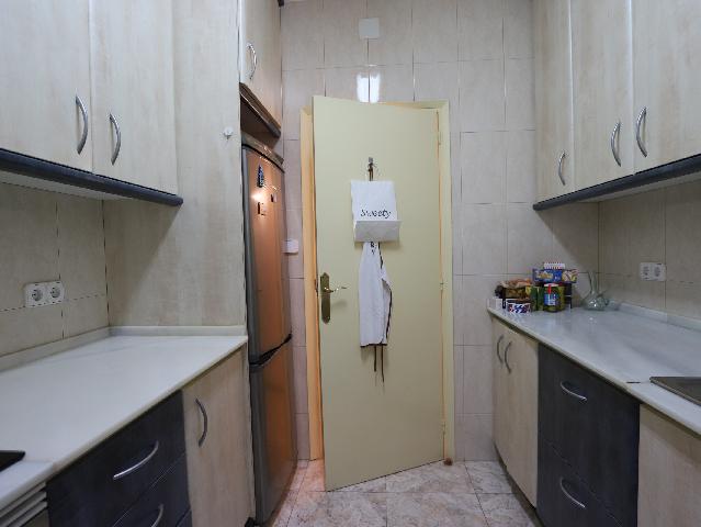 Imagen 18 Inmueble 303064 - Piso en venta en Esplugues De Llobregat / Cerca Mercadona