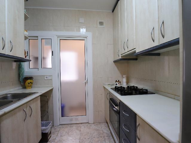Imagen 3 Inmueble 303064 - Piso en venta en Esplugues De Llobregat / Cerca Mercadona