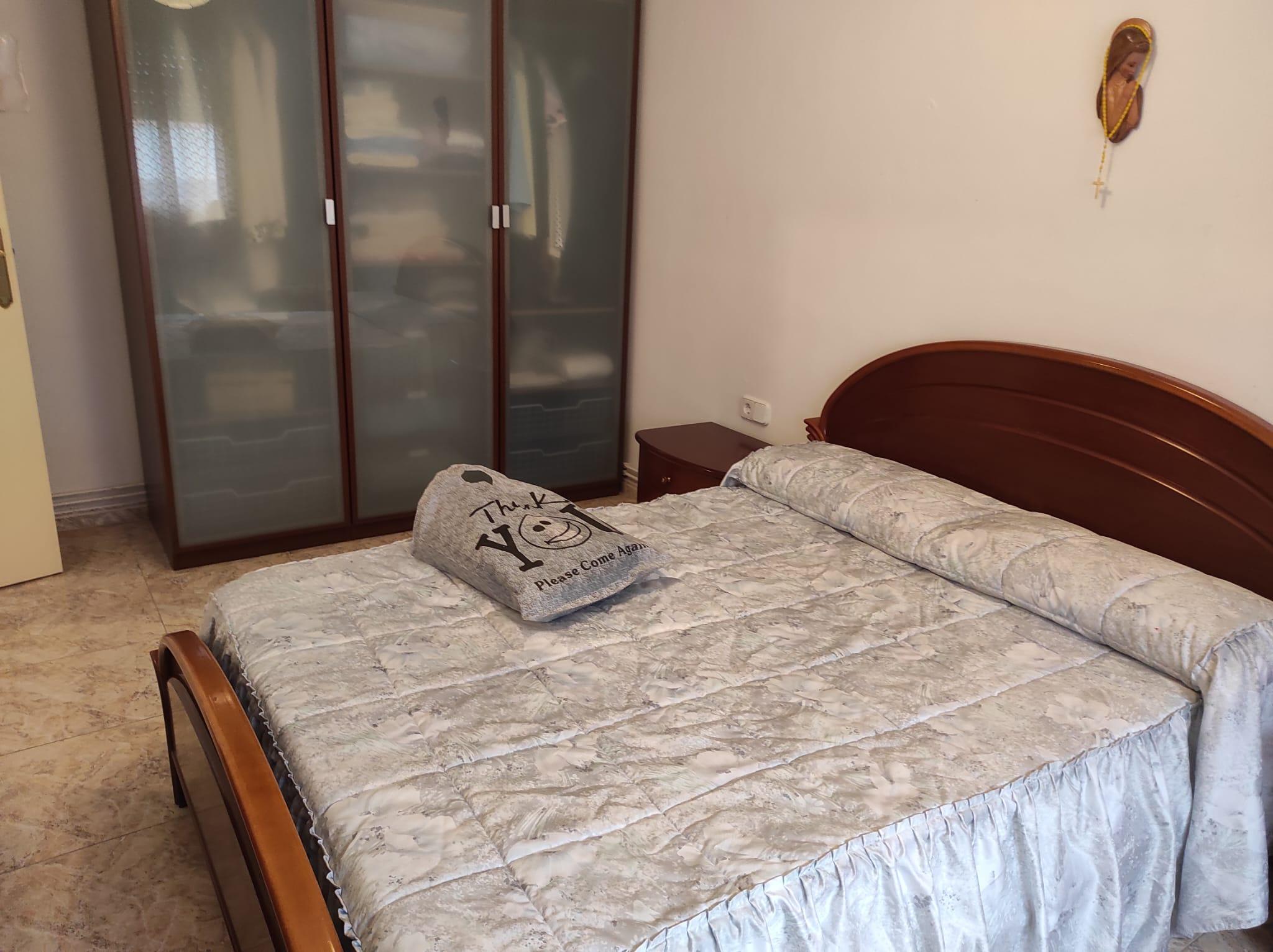 Imagen 23 Piso en venta en Esplugues De Llobregat / Cerca Mercadona