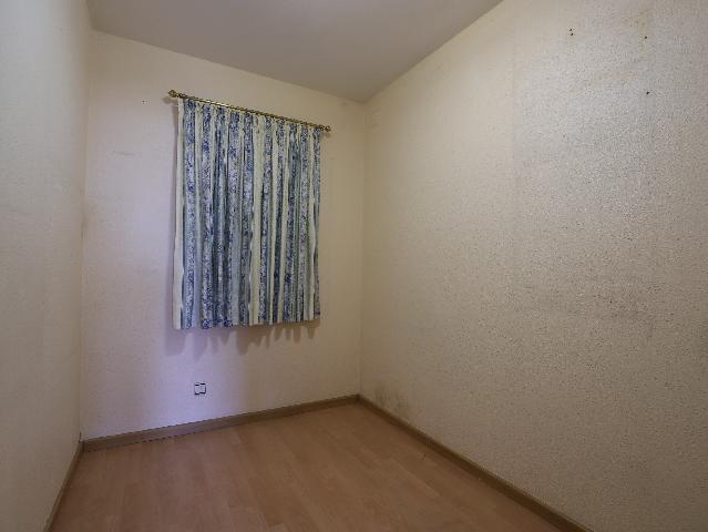 Imagen 39 Inmueble 303083 - Piso en alquiler en Esplugues De Llobregat / Junto plaza Mahatma Gandhi y escuela Folch I ...