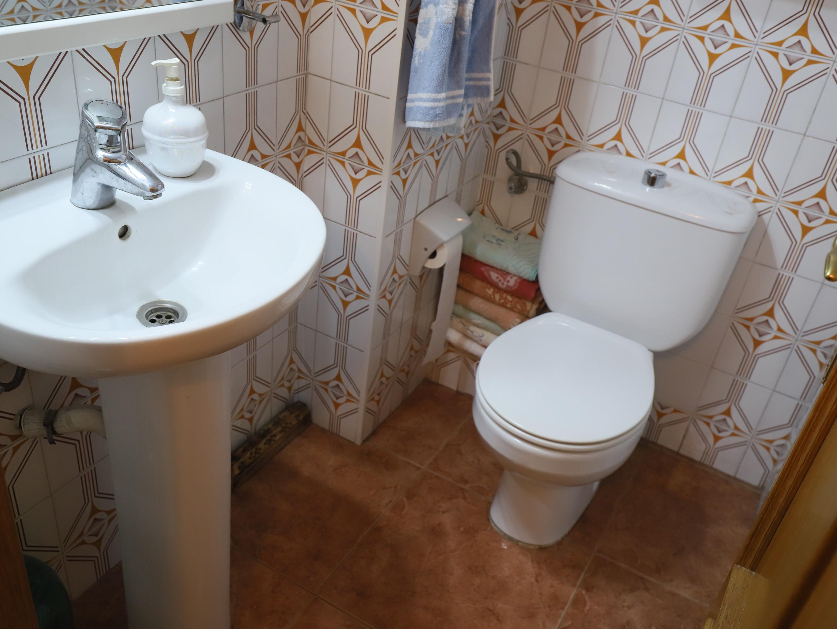 Imagen 29 Piso en alquiler en Esplugues De Llobregat / Junto plaza Mahatma Gandhi y escuela Folch I ...