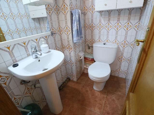 Imagen 30 Inmueble 303083 - Piso en alquiler en Esplugues De Llobregat / Junto plaza Mahatma Gandhi y escuela Folch I ...