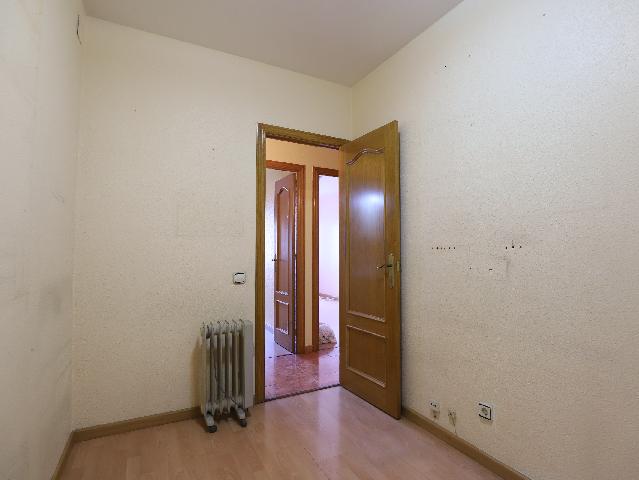 Imagen 40 Inmueble 303083 - Piso en alquiler en Esplugues De Llobregat / Junto plaza Mahatma Gandhi y escuela Folch I ...