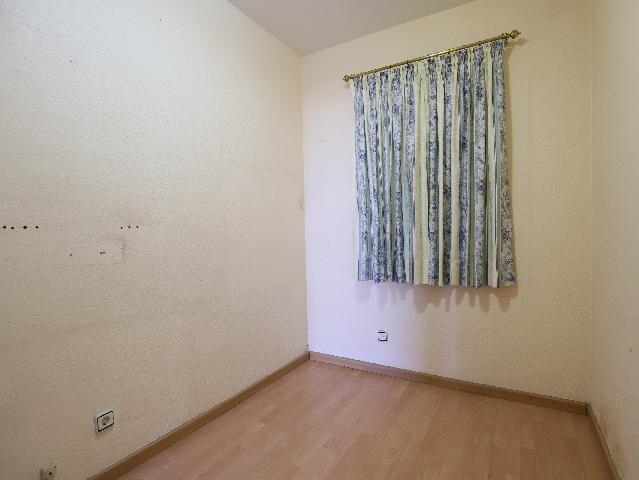 Imagen 37 Inmueble 303083 - Piso en alquiler en Esplugues De Llobregat / Junto plaza Mahatma Gandhi y escuela Folch I ...