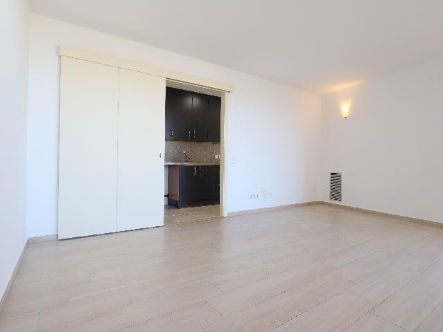 Imagen 9 Inmueble 303505 - Piso en venta en Sant Adrià De Besòs / Junto Forum y escuela deIngenieria de Barcelona este