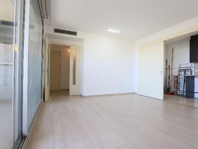 Imagen 10 Inmueble 303505 - Piso en venta en Sant Adrià De Besòs / Junto Forum y escuela deIngenieria de Barcelona este