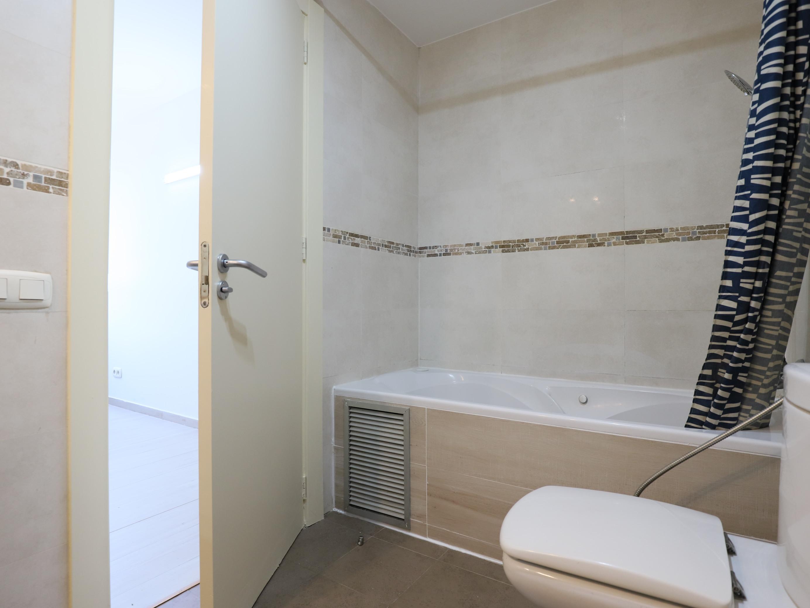 Imagen 28 Piso en venta en Sant Adrià De Besòs / Junto Forum y escuela deIngenieria de Barcelona este