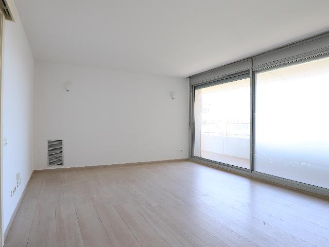 Imagen 6 Inmueble 303505 - Piso en venta en Sant Adrià De Besòs / Junto Forum y escuela deIngenieria de Barcelona este