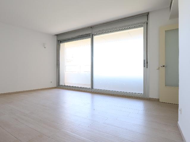 Imagen 8 Inmueble 303505 - Piso en venta en Sant Adrià De Besòs / Junto Forum y escuela deIngenieria de Barcelona este