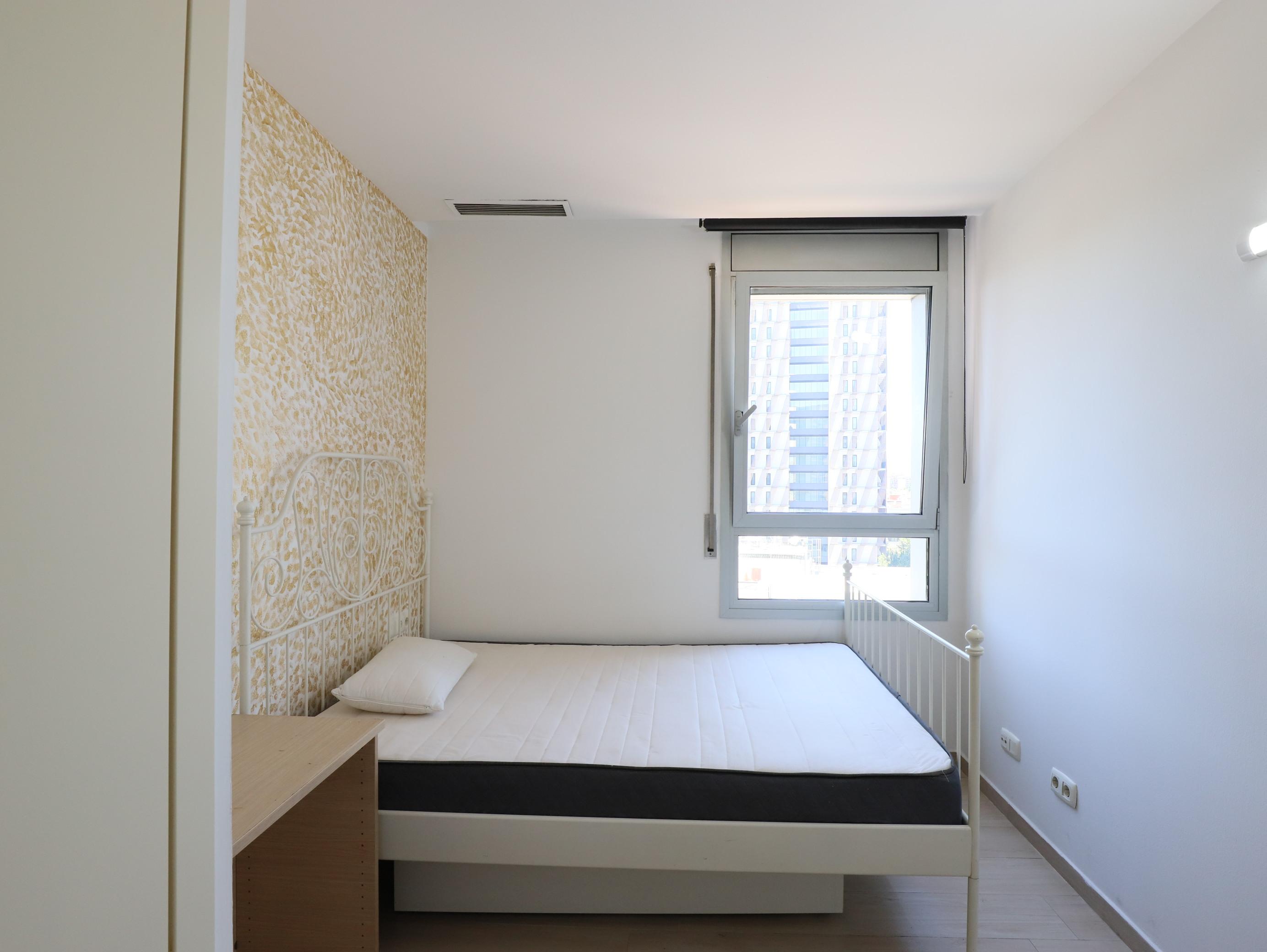 Imagen 24 Piso en venta en Sant Adrià De Besòs / Junto Forum y escuela deIngenieria de Barcelona este