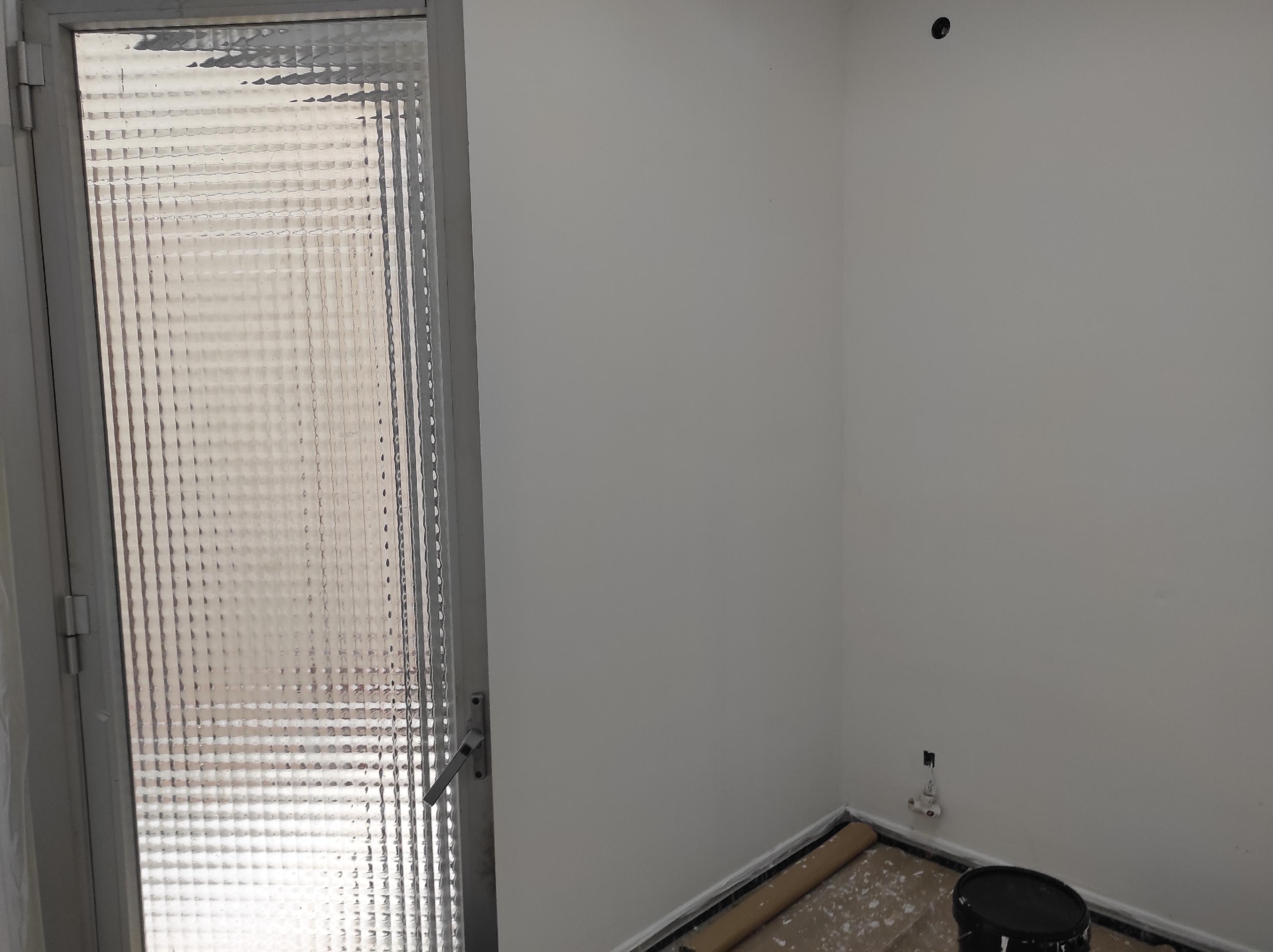 Imagen 38 Piso en venta en Esplugues De Llobregat / Junto correos y parada tranvia Pont D´Esplugues