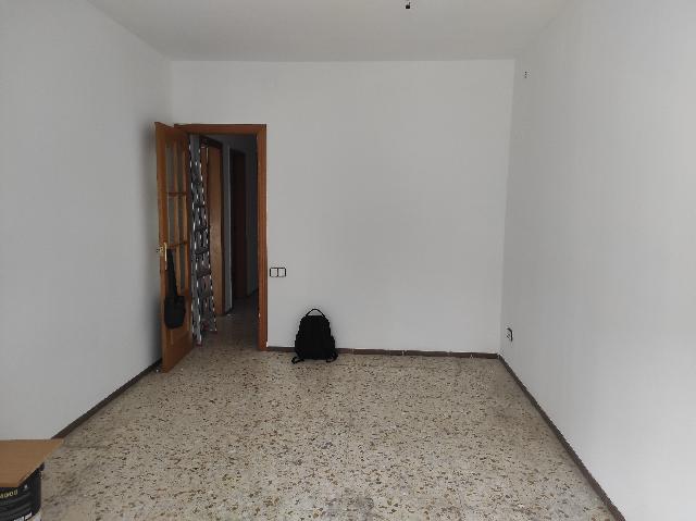 Imagen 11 Inmueble 303610 - Piso en venta en Esplugues De Llobregat / Junto correos y parada tranvia Pont D´Esplugues