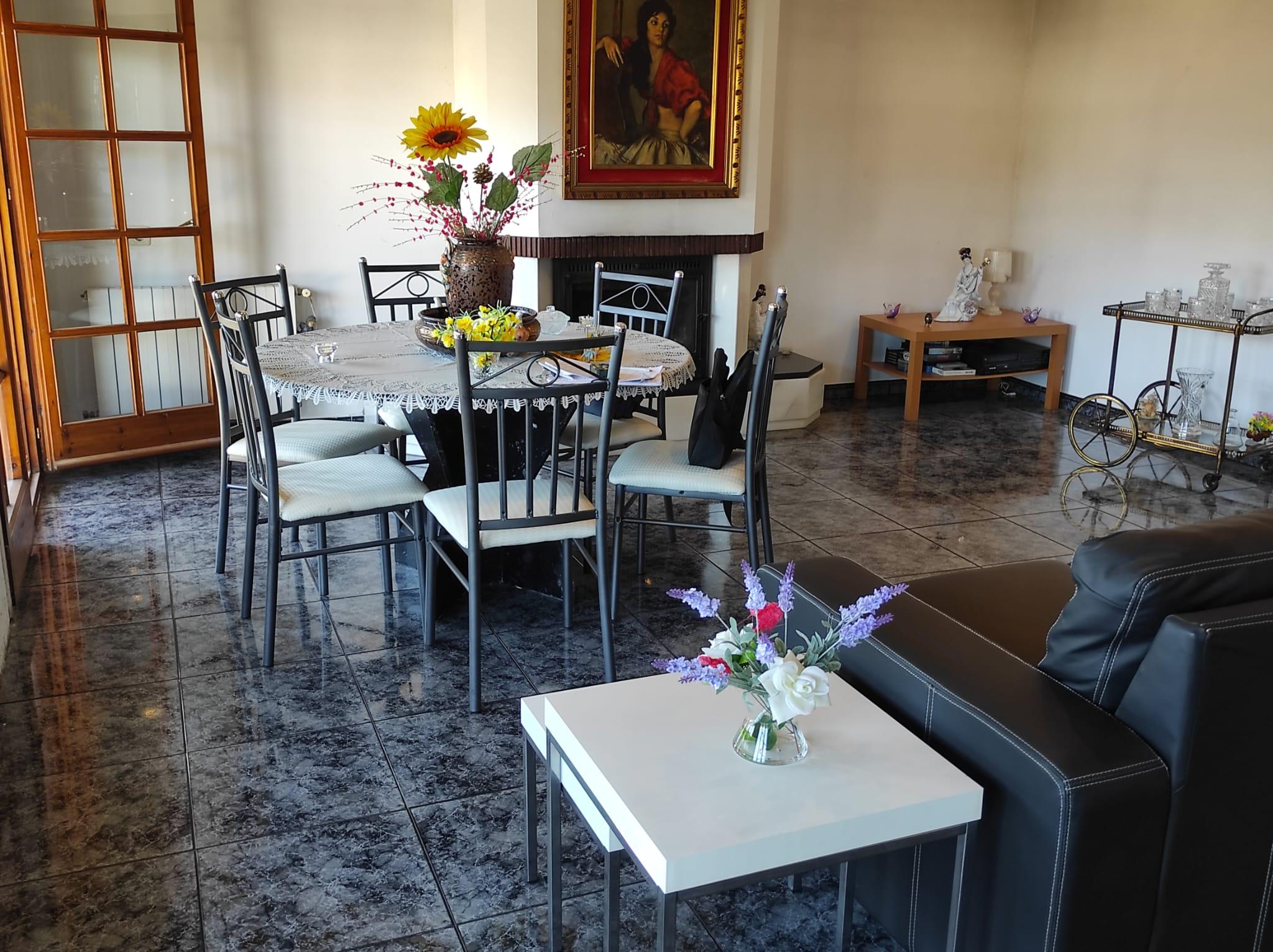 Imagen 2 Casa Aislada en venta en Bruc El / Bruc Residencial cerca Bonpreu-Esclat