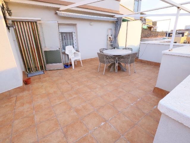 Imagen 1 Inmueble 306227 - Ático en venta en Esplugues De Llobregat / Junto plaça Catalunya 