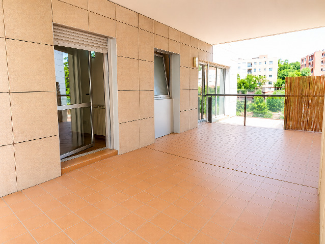 Imagen 10 Inmueble 306376 - Piso en venta en Esplugues De Llobregat / Centro, cerca ayuntamiento
