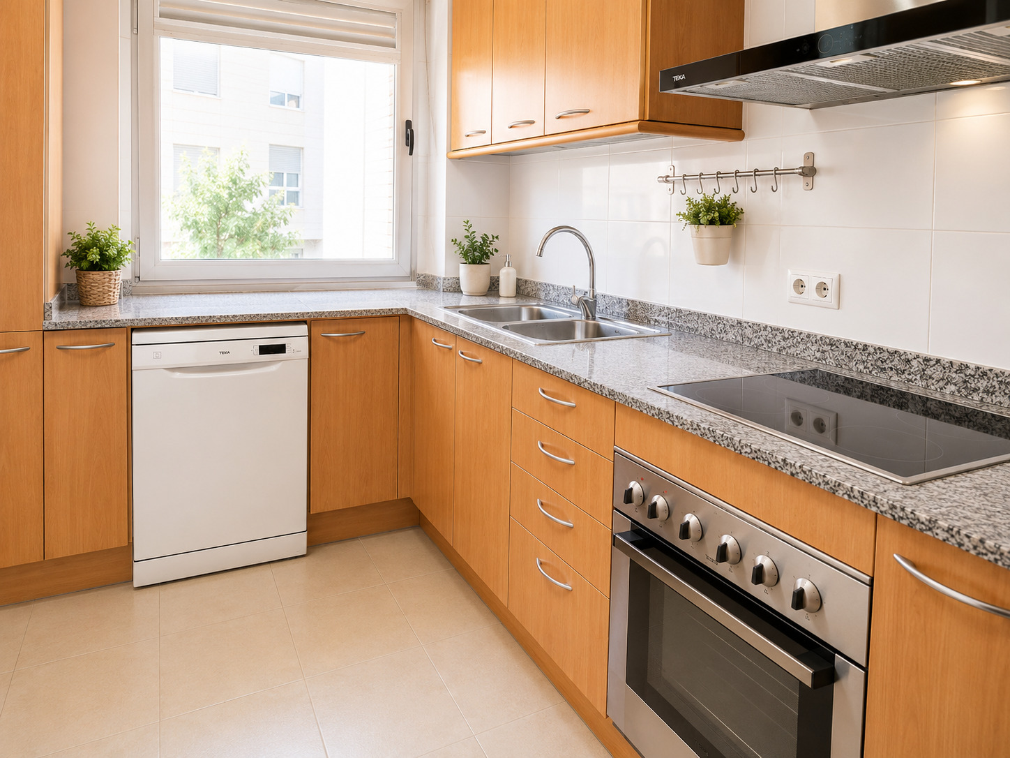 Imagen 13 Piso en venta en Esplugues De Llobregat / Centro, cerca ayuntamiento