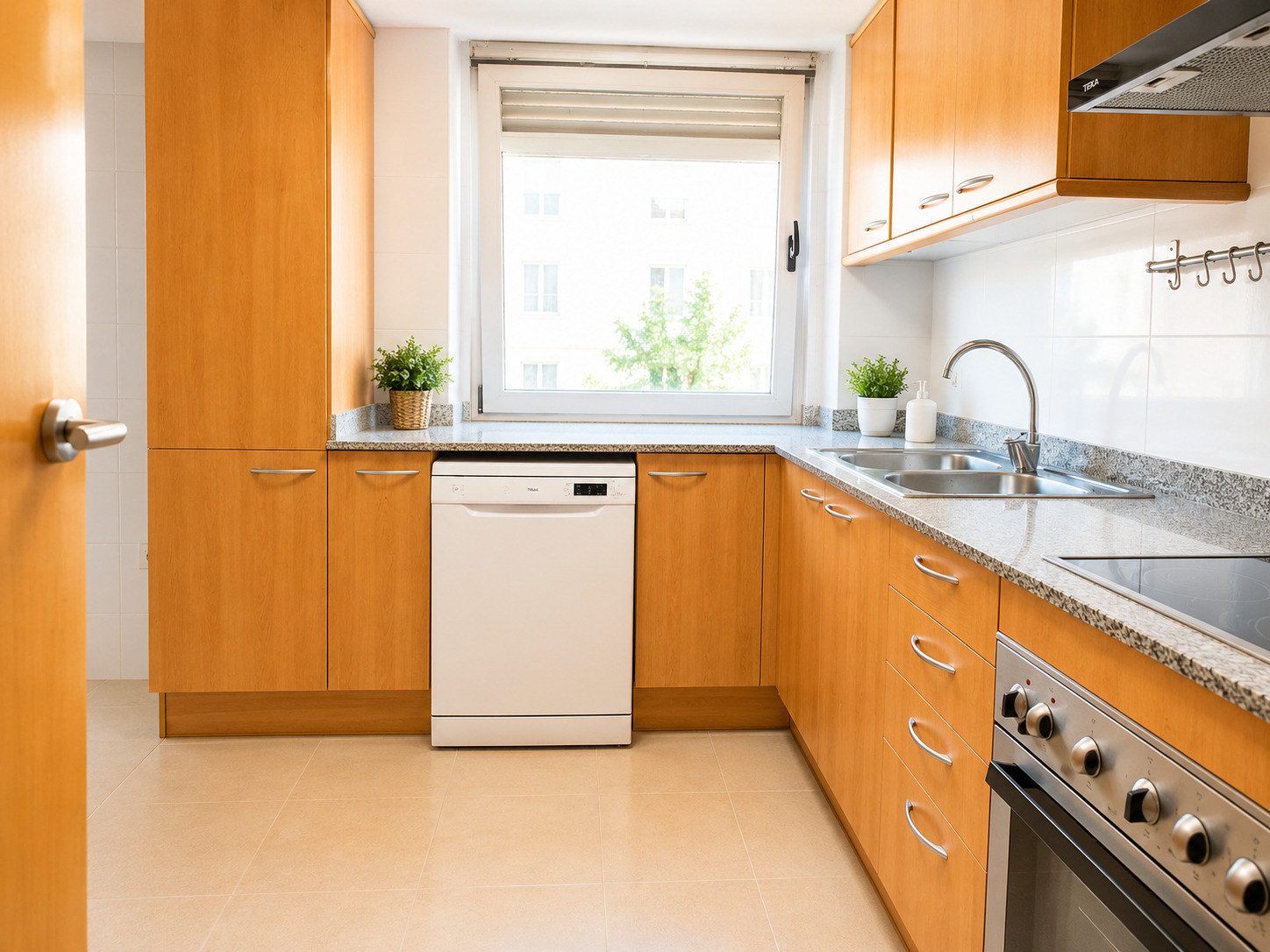 Imagen 15 Piso en venta en Esplugues De Llobregat / Centro, cerca ayuntamiento
