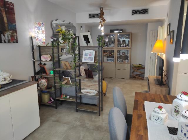 Imagen 5 Inmueble 306492 - Planta Baja en venta en Sant Just Desvern / Junto parada tranvia Walden