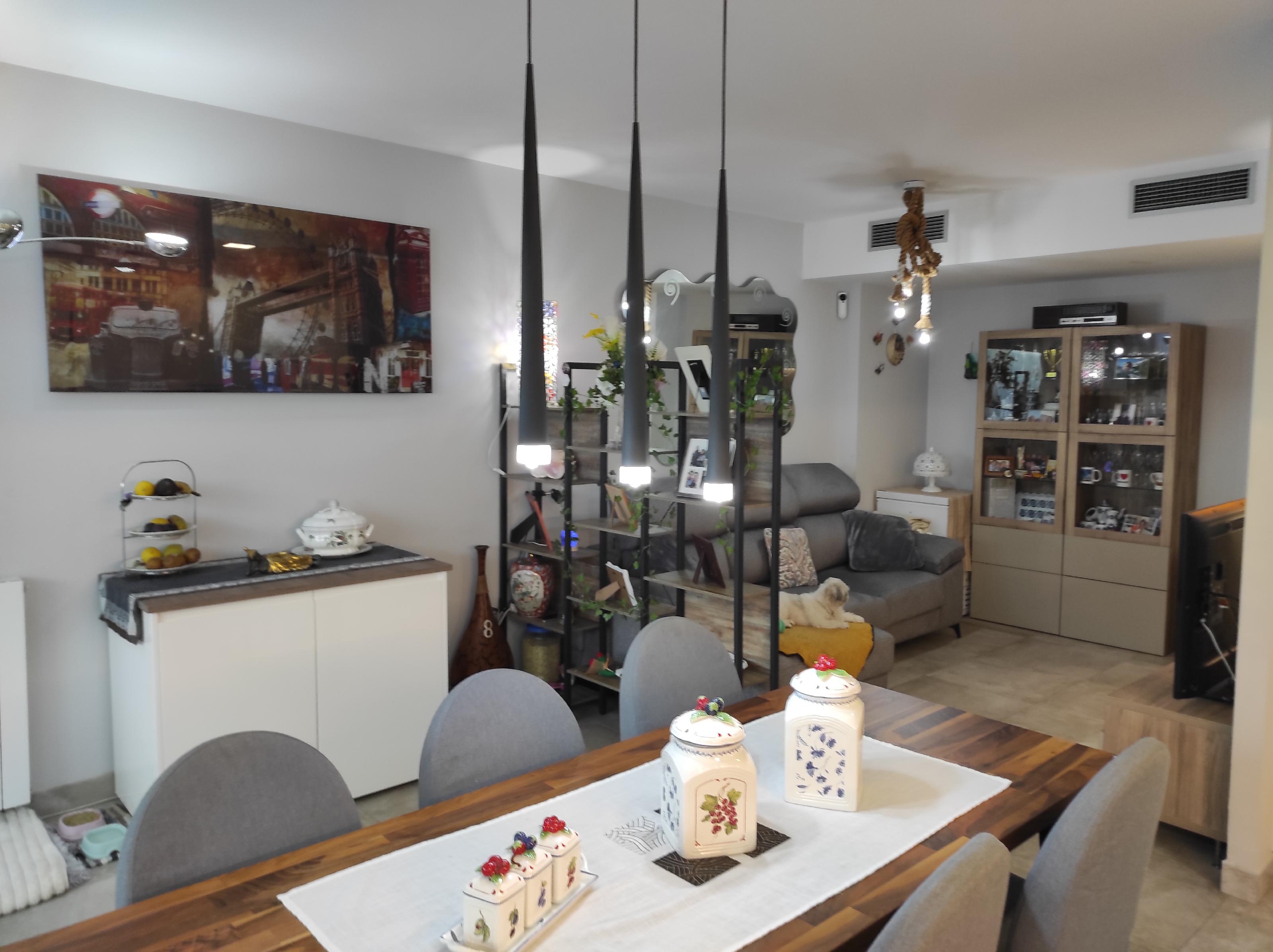 Imagen 2 Planta Baja en venta en Sant Just Desvern / Junto parada tranvia Walden